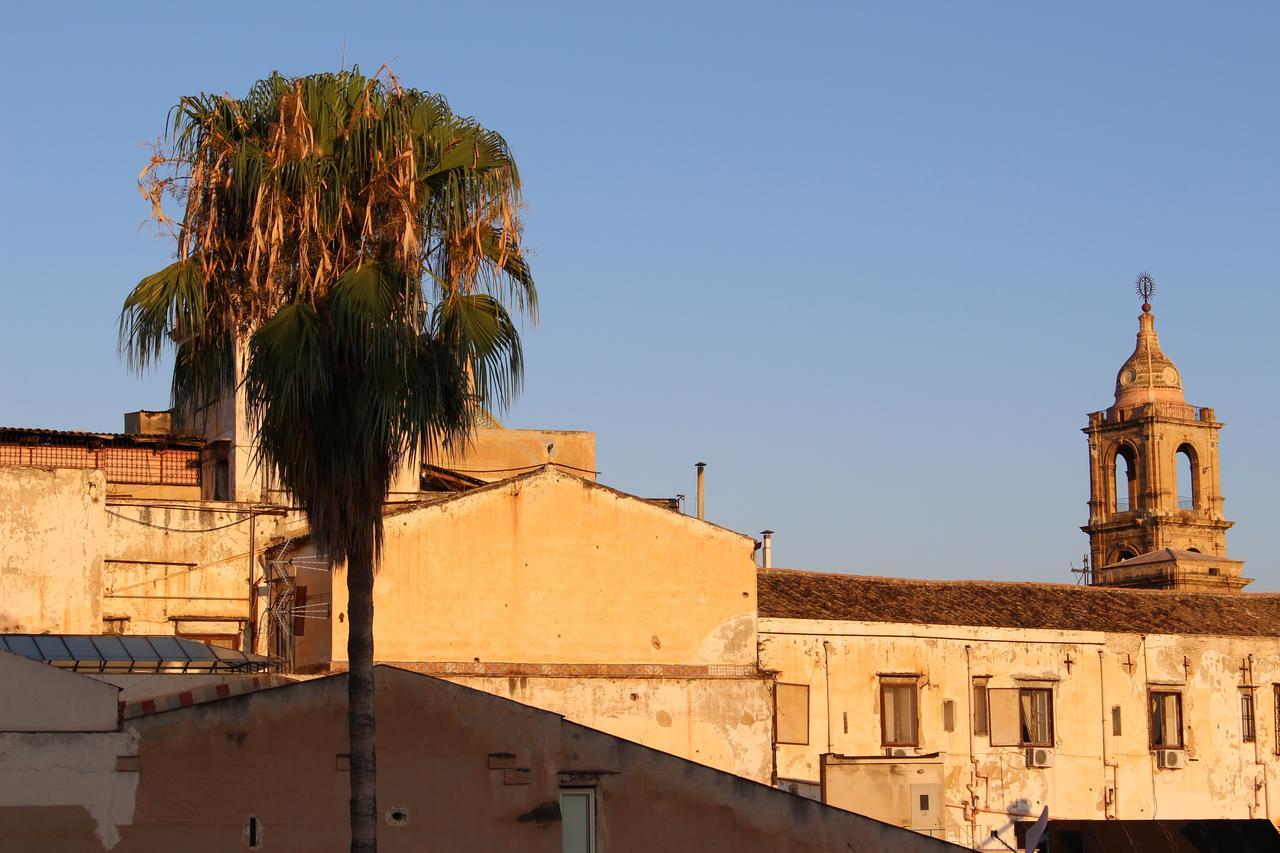 La Via Delle Biciclette Bed & Breakfast Palermo Exterior photo