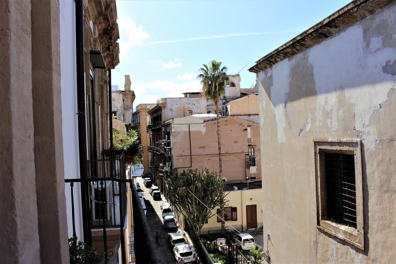 La Via Delle Biciclette Bed & Breakfast Palermo Exterior photo